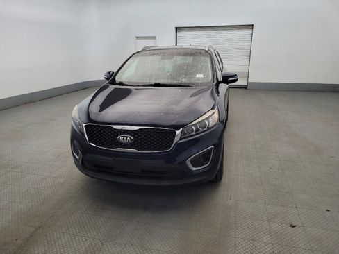 Used 2016 Kia Sorento AWD w/ LX Convenience Package image 15
