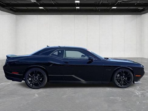 Certified 2021 Dodge Challenger R/T RWD image 4