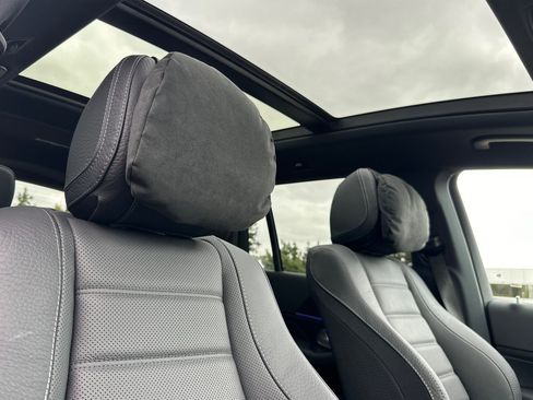 New 2025 Mercedes-Benz GLS 580 4MATIC image 13