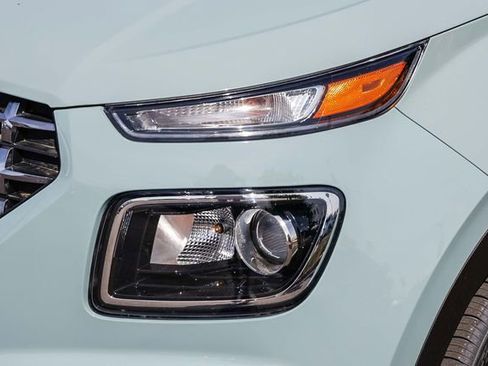 New 2026 Hyundai Venue SEL FWD image 8