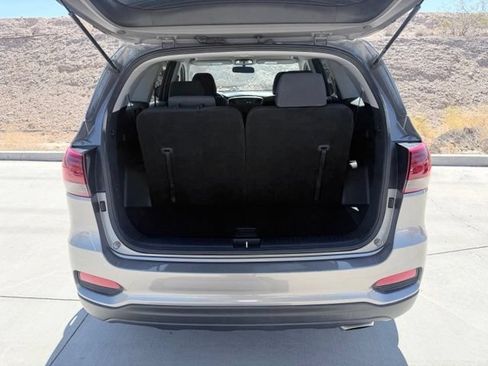 Used 2019 Kia Sorento L FWD image 29