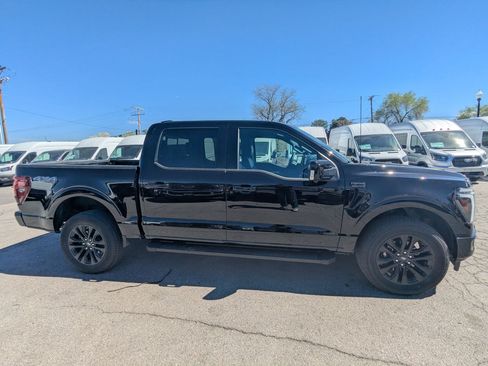 Used 2025 Ford F150 Lariat AWD/4WD image 2