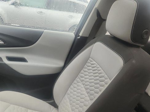 Used 2019 Chevrolet Equinox LT w/ LT True North Edition AWD/4WD image 12