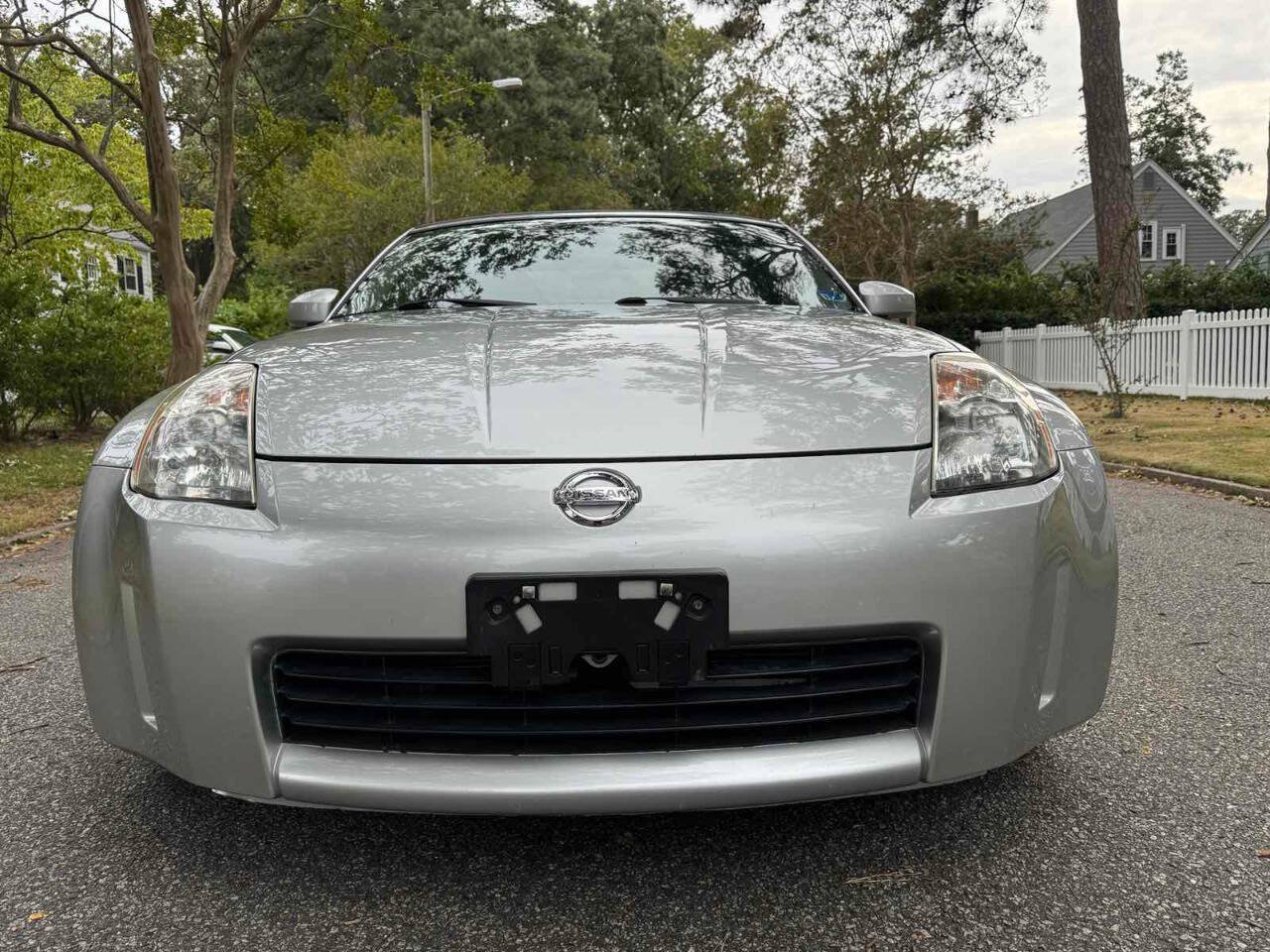 Used 2004 Nissan 350Z Touring RWD image 3