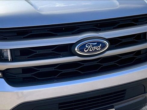 Used 2024 Ford Expedition XLT AWD/4WD image 39