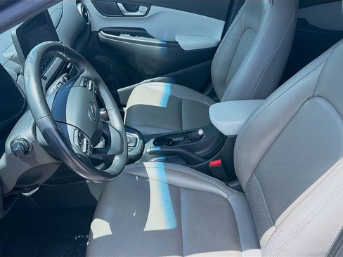 Used 2022 Hyundai Kona SEL w/ Convenience Package FWD image 15