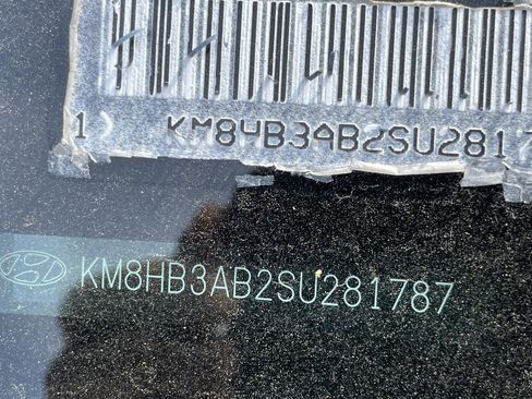 Used 2025 Hyundai Kona SEL image 3