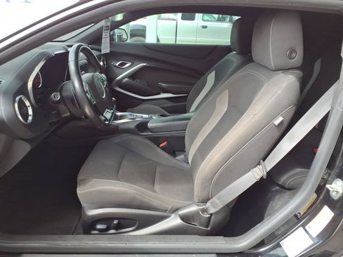 Used 2021 Chevrolet Camaro LT RWD image 3
