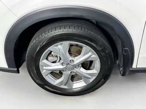 Used 2025 Honda HR-V LX image 11