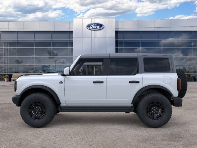 New 2026 Ford Bronco Outer Banks w/ Sasquatch Package AWD/4WD image 3