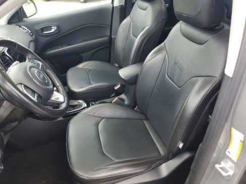 Used 2020 Jeep Compass Limited w/ Advanced Safety Group AWD/4WD image 30