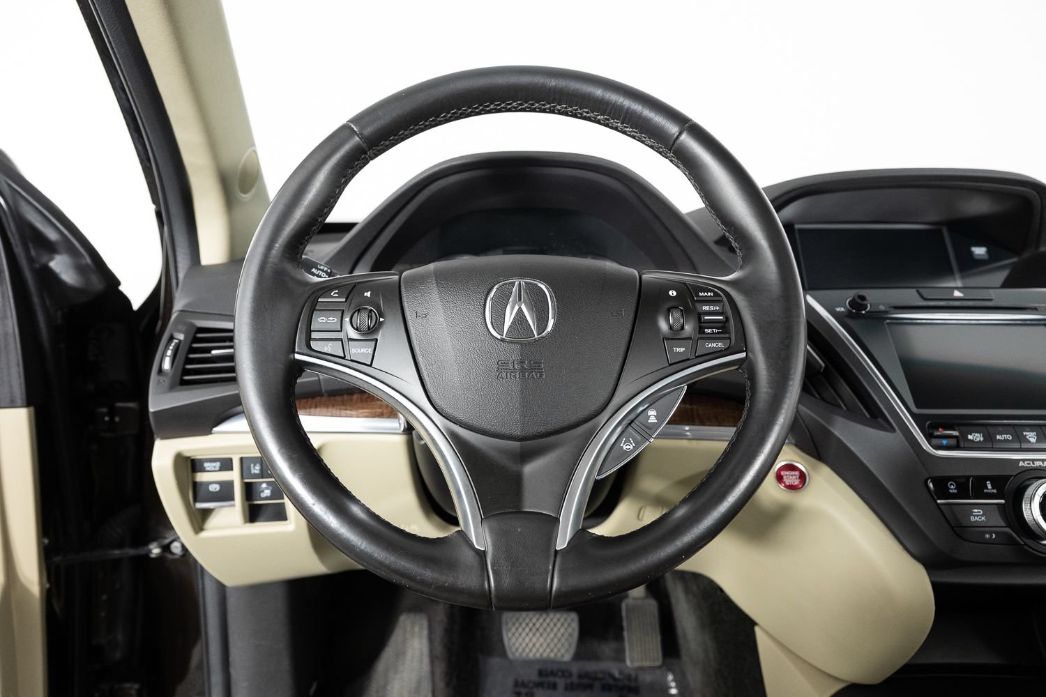 Used 2017 Acura MDX w/ Technology Package AWD/4WD image 32