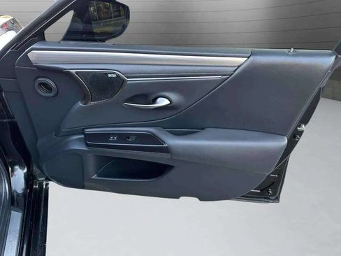 Used 2020 Lexus ES 350 F Sport w/ Accessory Package 2 image 32