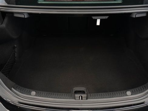 Used 2022 Mercedes-Benz E 350 Sedan image 14