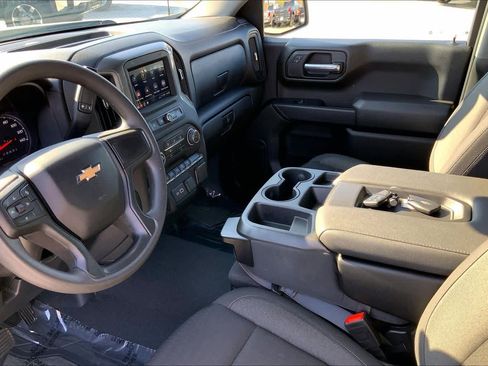 Used 2023 Chevrolet Silverado 1500 Custom image 15
