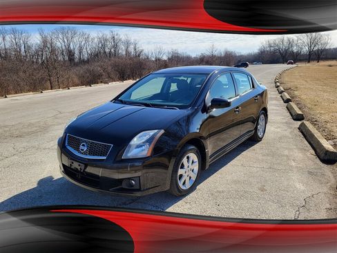 Used 2011 Nissan Sentra 2.0 SR FWD image 1