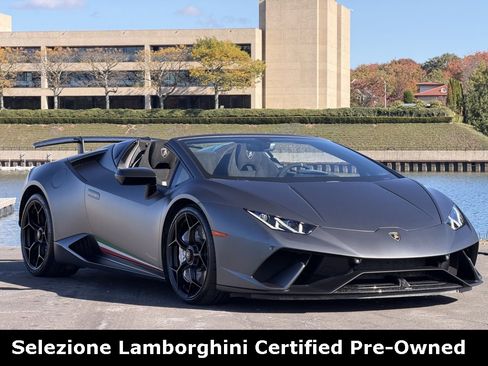 Used 2018 Lamborghini Huracan Performante image 3