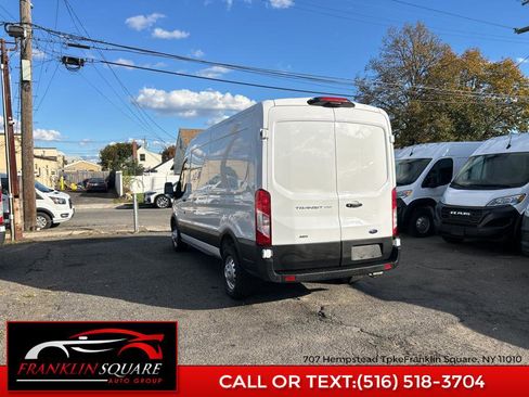Used 2023 Ford Transit 250 Medium Roof AWD w/ Load Area Protection Package image 10
