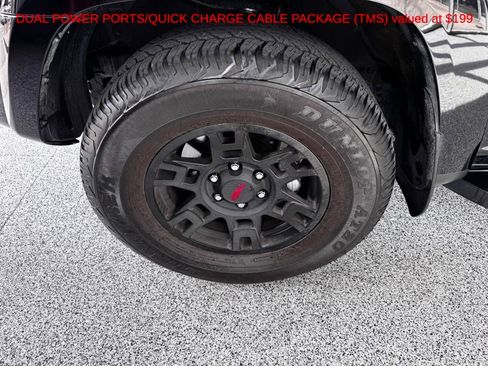 Certified 2024 Toyota 4Runner TRD Off-Road Premium image 10