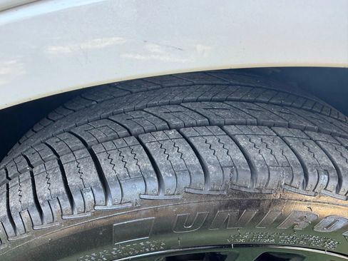 Used 2021 Lincoln Corsair Reserve w/ Equipment Group 201A image 17