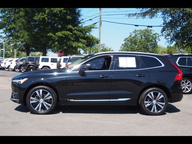 Used 2022 Volvo XC60 B5 Inscription w/ Protection Package Premier FWD image 2