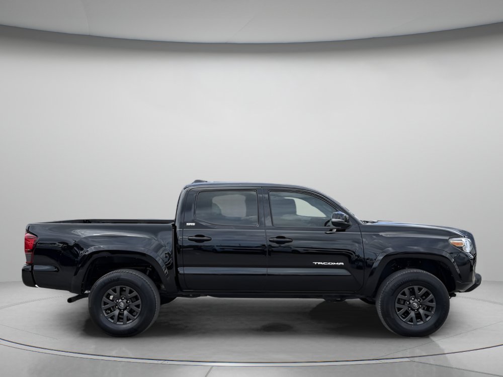 Used 2023 Toyota Tacoma SR5 w/ Technology Package AWD/4WD image 2