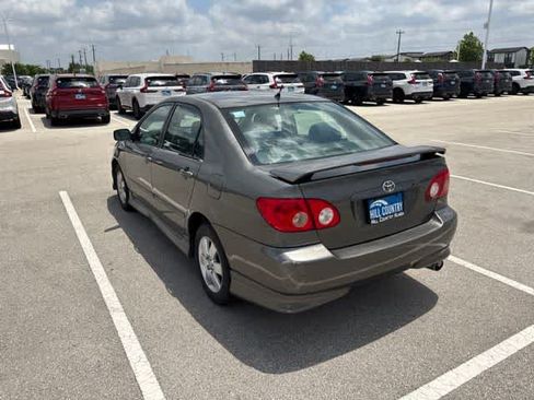 Used 2005 Toyota Corolla FWD image 3