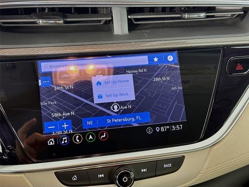 Used 2020 Buick Encore GX Essence w/ Experience Buick Package FWD image 16
