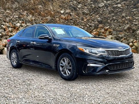 Used 2020 Kia Optima LX image 9