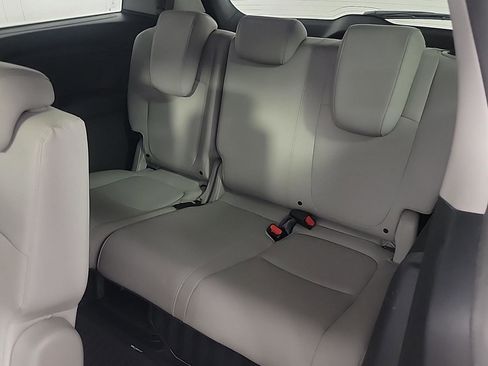 Certified 2019 Honda Odyssey EX-L image 18