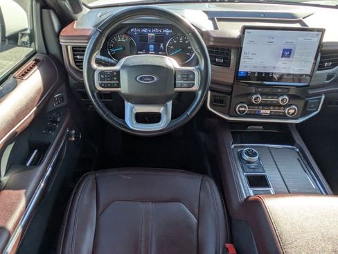 Certified 2024 Ford Expedition Limited RWD image 16