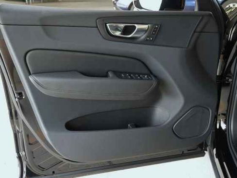 New 2026 Volvo XC60 B5 Plus w/ Climate Package image 8