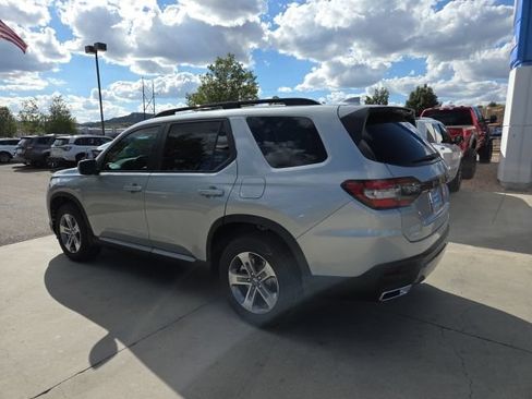 New 2026 Honda Pilot EX-L image 4