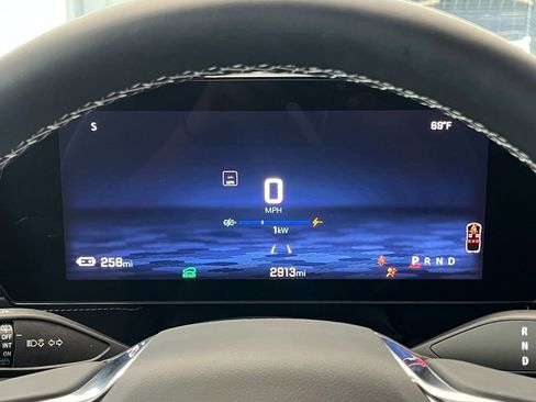 Certified 2025 Chevrolet Blazer EV LT image 17