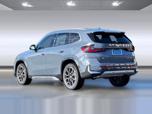 Used 2026 BMW X1 xDrive28i w/ Technology Package AWD/4WD image 3