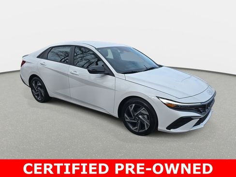 Certified 2025 Hyundai Elantra Sport image 3