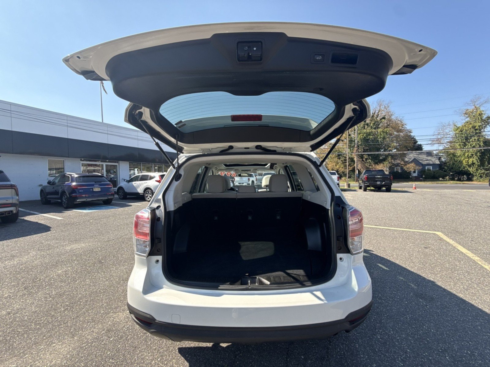 Used 2018 Subaru Forester 2.5i Premium AWD/4WD image 27