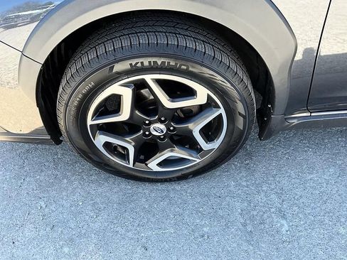 Used 2018 Subaru Crosstrek 2.0i Limited image 10