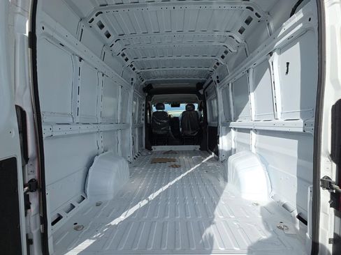 Used 2025 RAM ProMaster 3500 w/ Power Group image 10