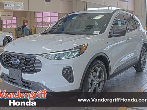 Used 2025 Ford Escape ST-Line w/ Equipment Group 301A FWD image 1