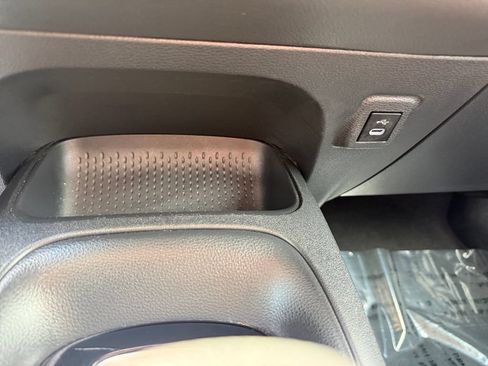 Used 2024 Toyota Corolla LE FWD image 36