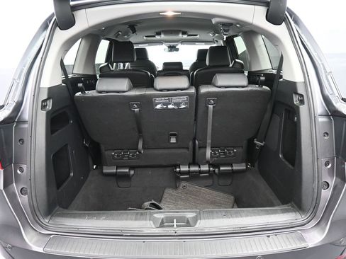 Certified 2024 Honda Odyssey Touring image 23