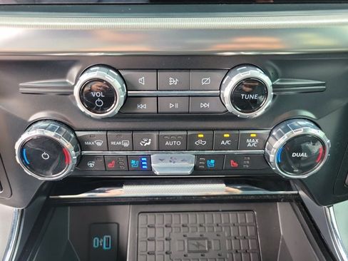 Used 2024 Ford F150 Lariat w/ Equipment Group 502A High AWD/4WD image 16