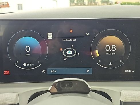 Used 2025 Hyundai Tucson SEL image 24