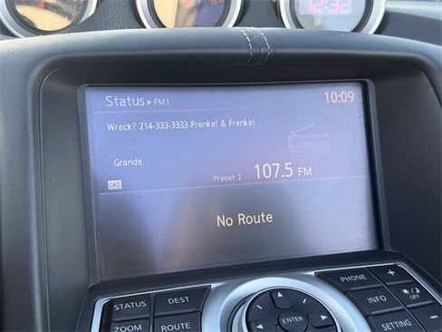 Used 2013 Nissan 370Z Touring w/ Sport Pkg image 21