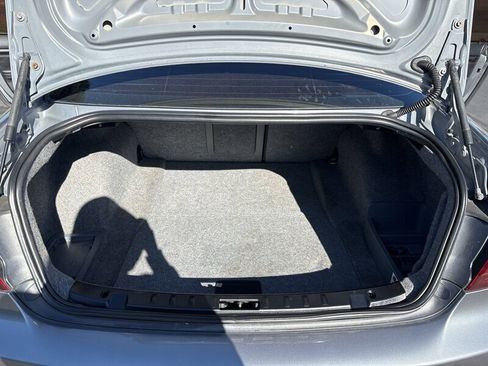 Used 2011 BMW M3 Coupe image 27