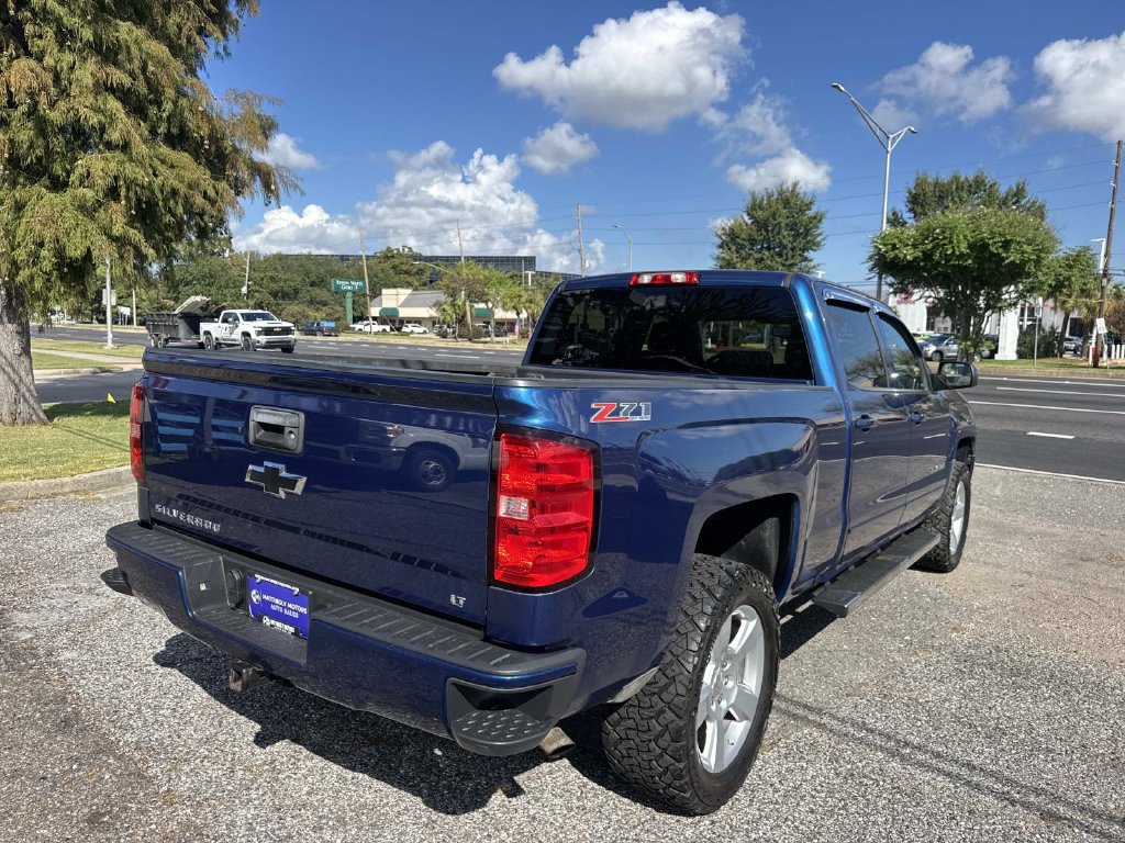 Used 2017 Chevrolet Silverado 1500 LT w/ True North Edition AWD/4WD image 8