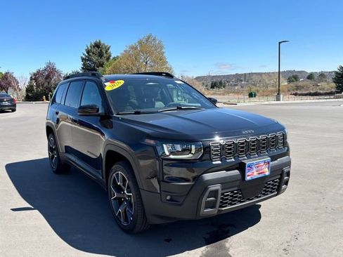New 2026 Jeep Cherokee Overland w/ Trailer Tow Group AWD/4WD image 7