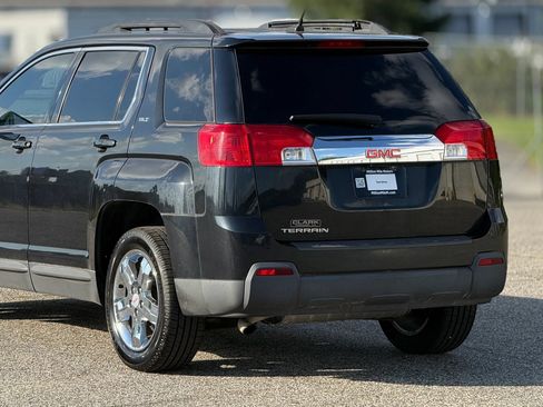 Used 2013 GMC Terrain SLT w/ Chrome and Technology Package FWD image 16