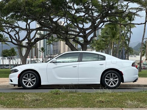 Used 2015 Dodge Charger SXT w/ Plus Group RWD image 2